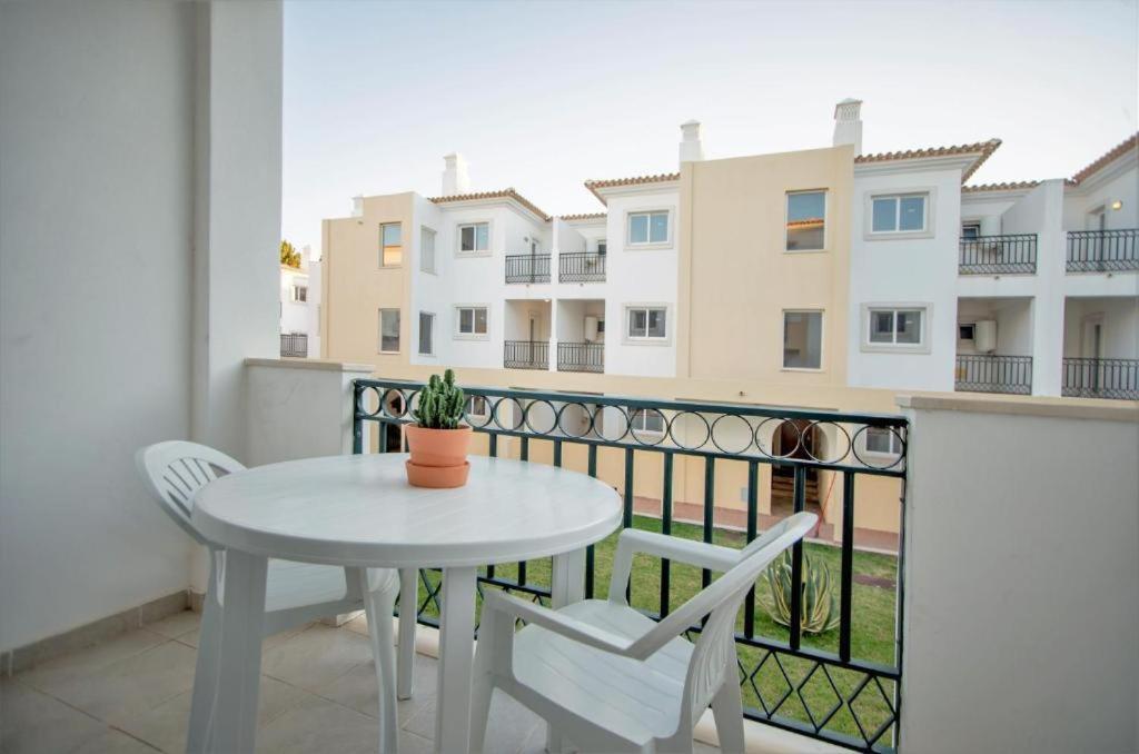 Апарт готель Smy Santa Eulalia Algarve Албуфейра Екстер'єр фото